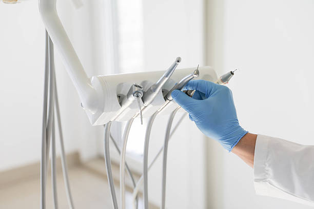 24/7 Emergency Teeth Whitening experts in Crest View Heights, NY